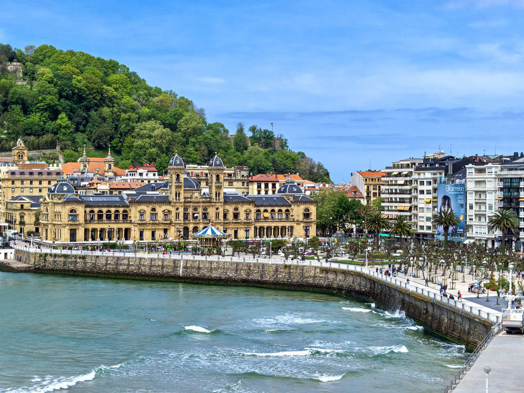 Набережная Ла Конча Что посмотреть туристу в Испании