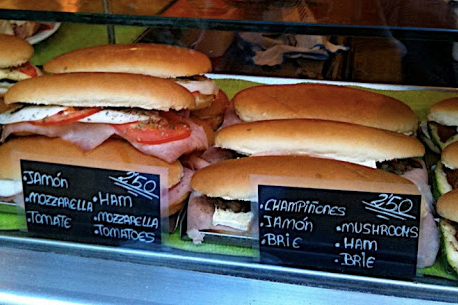 барселона кафе