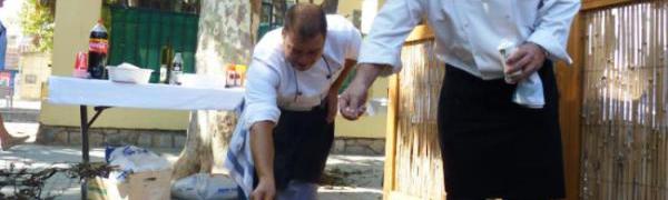 На конкурсе в Суэке решили, чья паэлья вкуснее